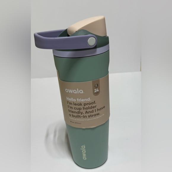 New! Owala Green and Cream insulated Water Bottle with Built-in Straw - Picture 1 of 2